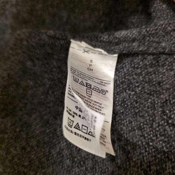 Long Gray Cardigan Sweater - Picture 3 of 4